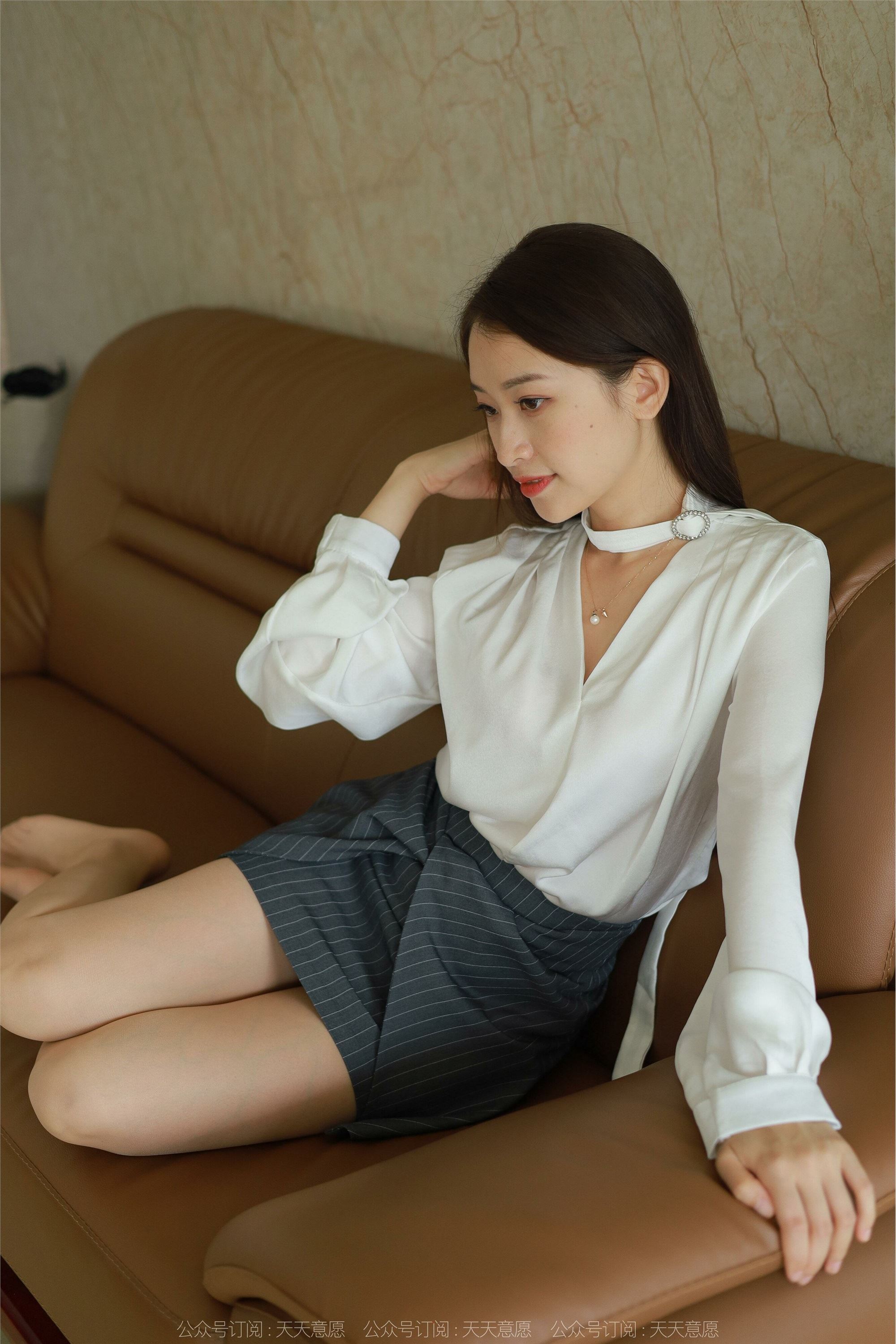 IESS异思趣向  2022.06.21 丝享家 1124：小婕《美女接待员》